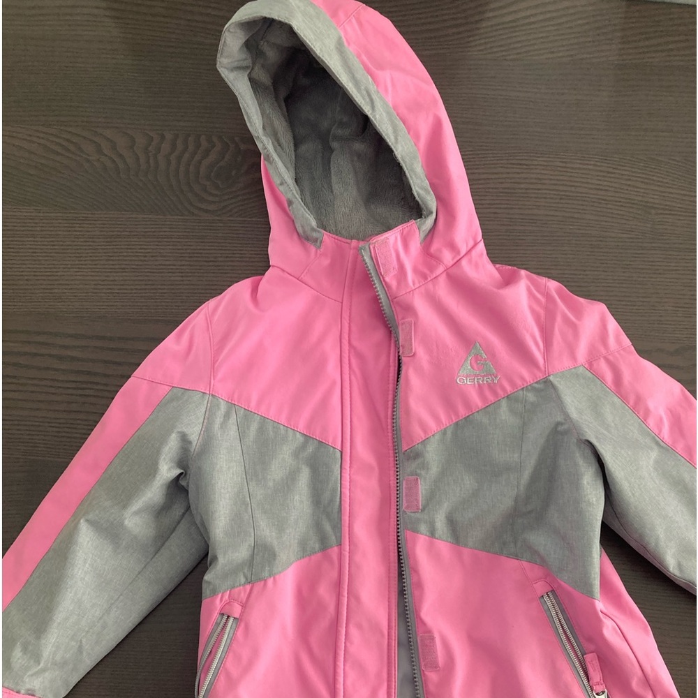 Girls’ winter coat with zip out liner XS 5-6